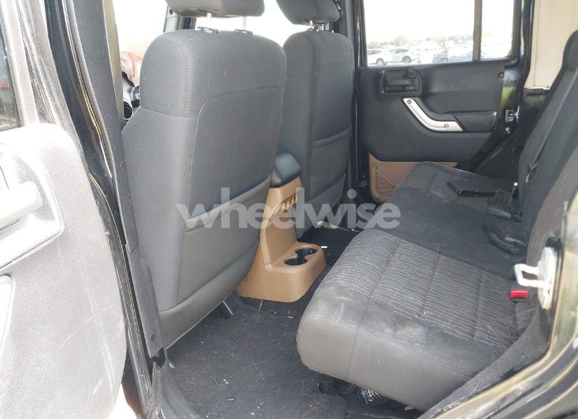 Photo 8 of 2011 Jeep Wrangler UNLIMITED SAHARA (VIN 1J4BA5H11BL520669)