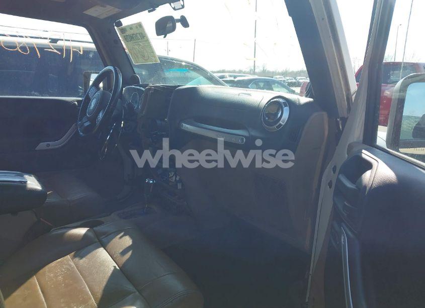 Photo 5 of 2011 Jeep Wrangler UNLIMITED SAHARA (VIN 1J4BA5H11BL576885)