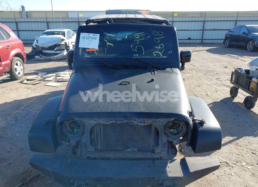 Photo 12 of 2011 Jeep Wrangler UNLIMITED SAHARA (VIN 1J4BA5H12BL532698)