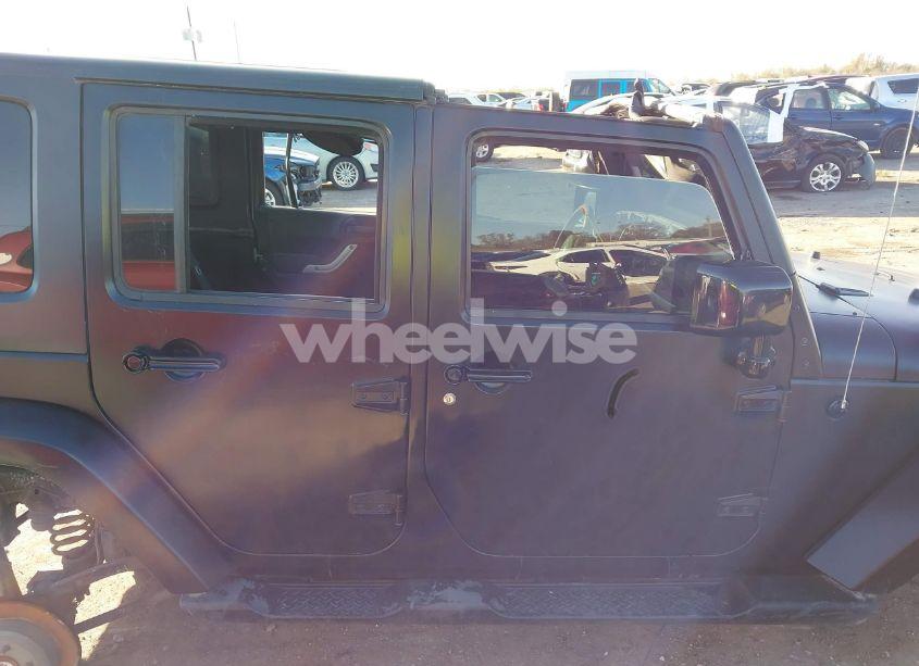 Photo 13 of 2011 Jeep Wrangler UNLIMITED SAHARA (VIN 1J4BA5H12BL532698)