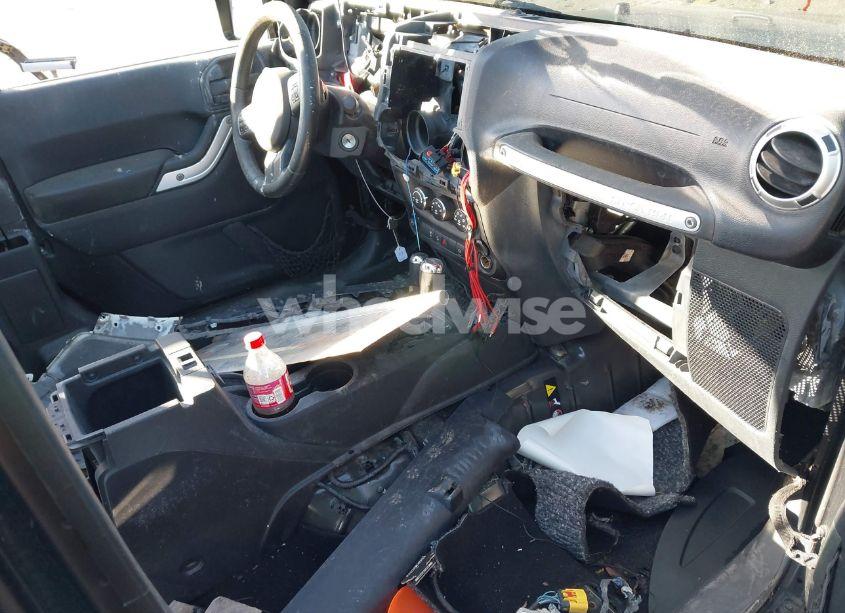 Photo 5 of 2011 Jeep Wrangler UNLIMITED SAHARA (VIN 1J4BA5H12BL532698)