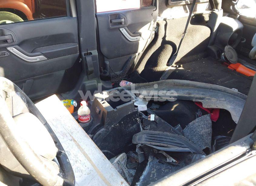 Photo 6 of 2011 Jeep Wrangler UNLIMITED SAHARA (VIN 1J4BA5H12BL532698)