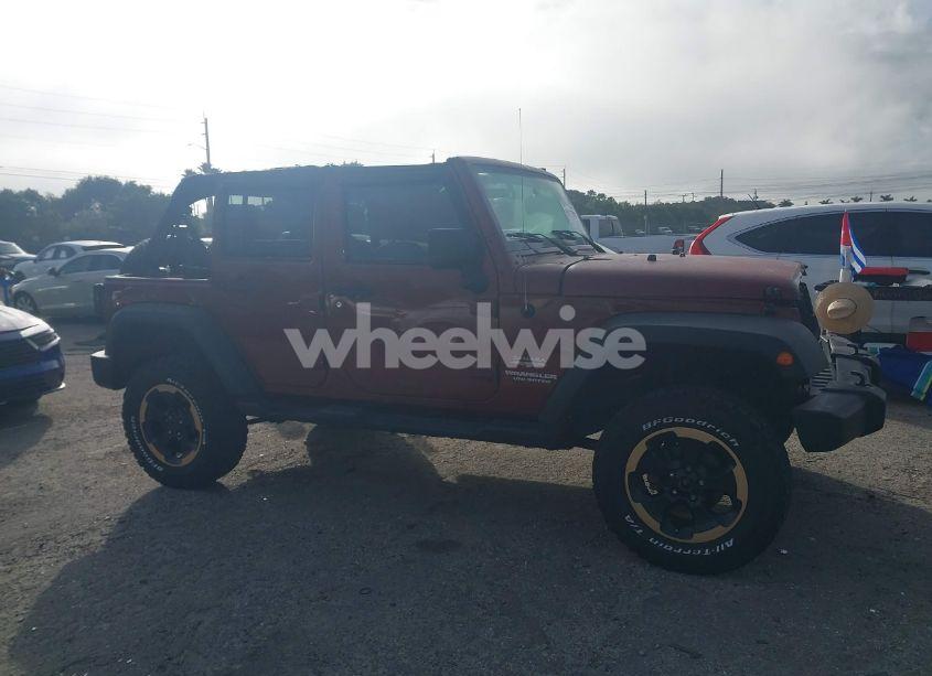 Photo 13 of 2010 Jeep Wrangler UNLIMITED SAHARA (VIN 1J4BA5H13AL220999)