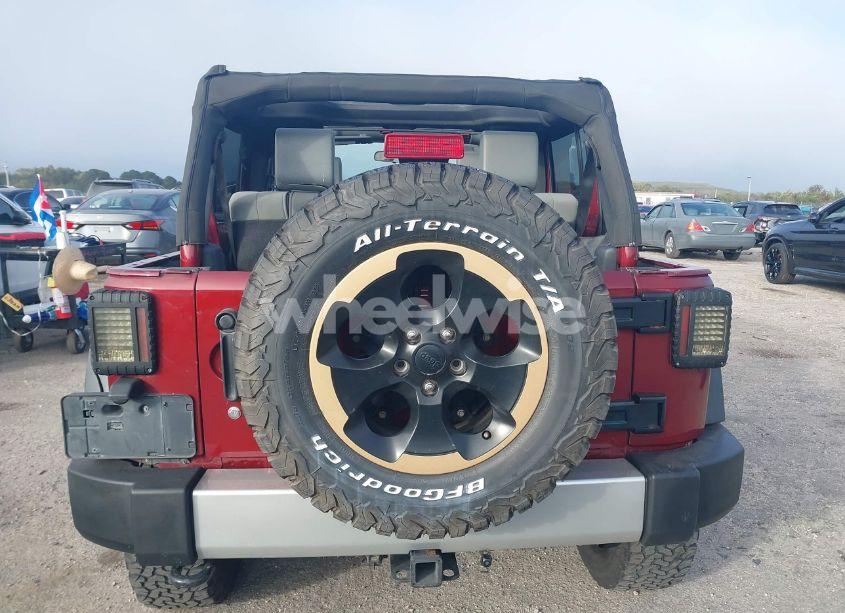 Photo 16 of 2010 Jeep Wrangler UNLIMITED SAHARA (VIN 1J4BA5H13AL220999)