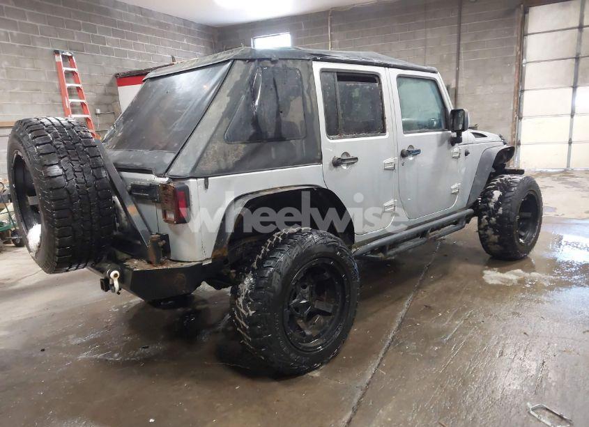 Photo 4 of 2011 Jeep Wrangler UNLIMITED SAHARA (VIN 1J4BA5H14BL593258)