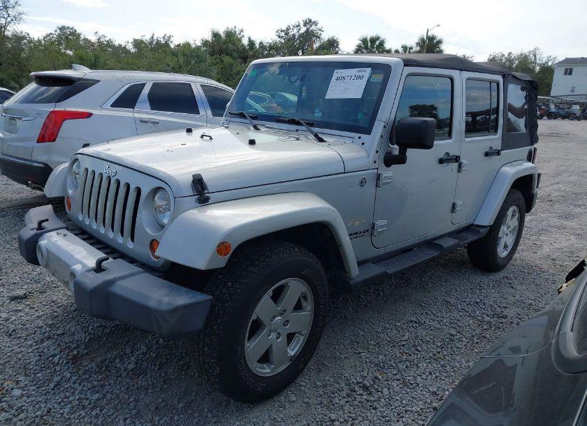 Photo 2 of 2011 Jeep Wrangler UNLIMITED SAHARA (VIN 1J4BA5H15BL548734)