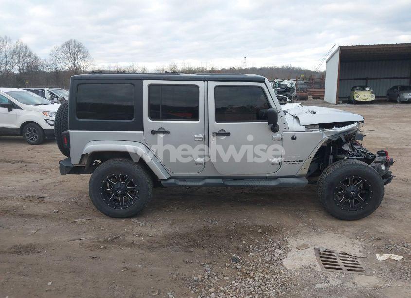 Photo 13 of 2011 Jeep Wrangler UNLIMITED SAHARA (VIN 1J4BA5H16BL532767)