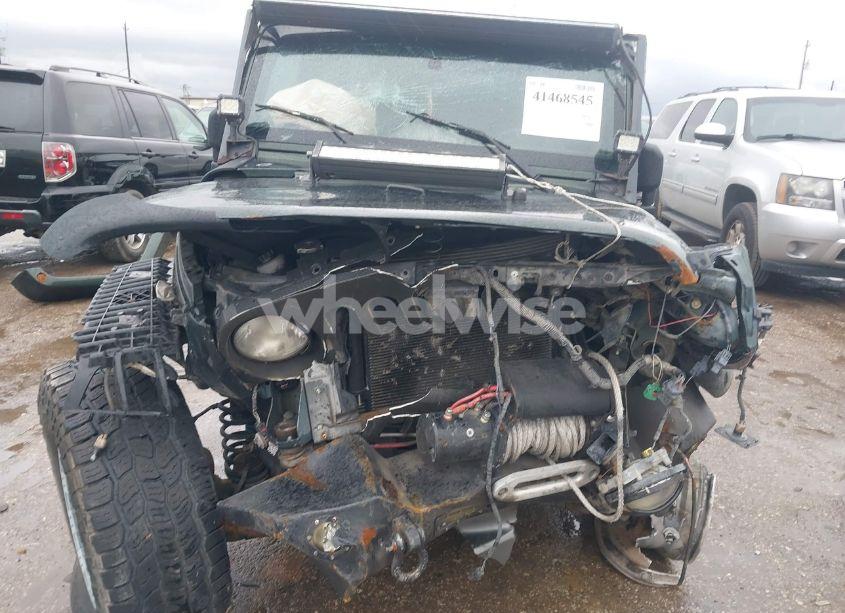 Photo 11 of 2010 Jeep Wrangler UNLIMITED SAHARA (VIN 1J4BA5H17AL141058)