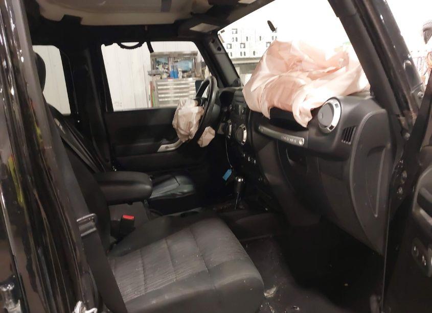 Photo 5 of 2011 Jeep Wrangler UNLIMITED SAHARA (VIN 1J4BA5H17BL633574)