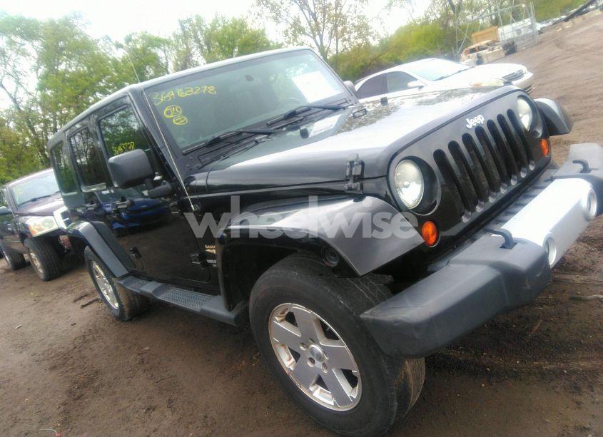 2011 Jeep Wrangler UNLIMITED SAHARA (VIN 1J4BA5H18BL593750) main photo