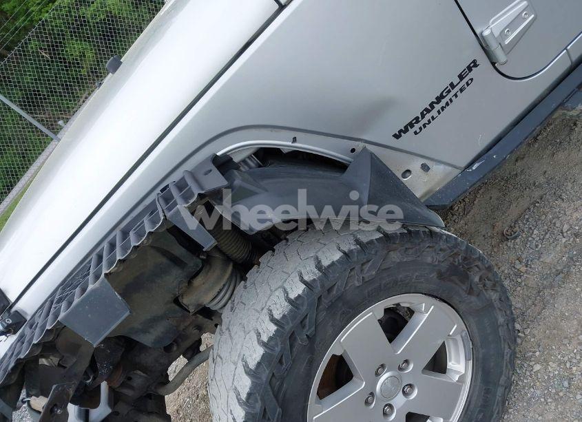 Photo 18 of 2011 Jeep Wrangler UNLIMITED SAHARA (VIN 1J4BA5H19BL506812)