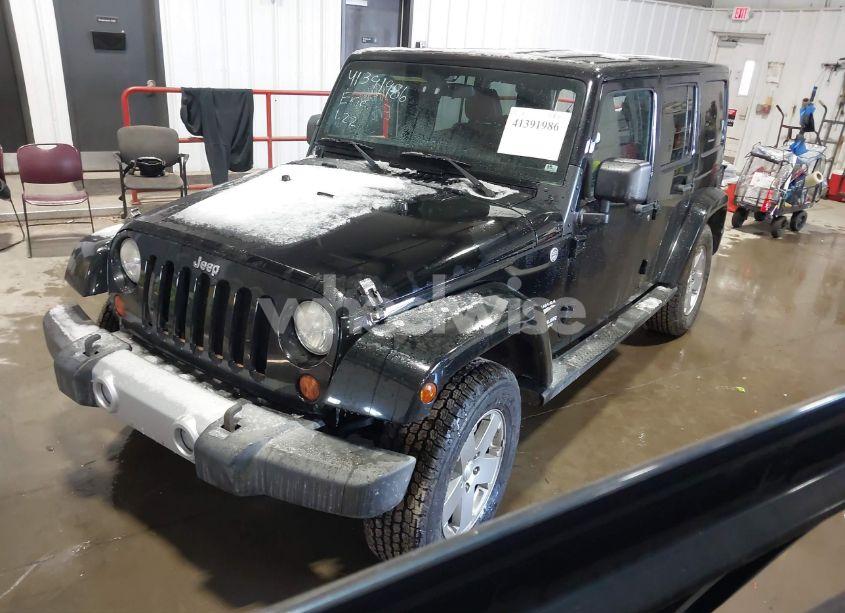 Photo 2 of 2011 Jeep Wrangler UNLIMITED SAHARA (VIN 1J4BA5H19BL542631)