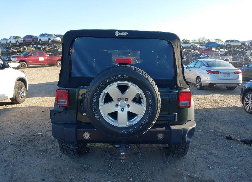 Photo 15 of 2010 Jeep Wrangler UNLIMITED SAHARA (VIN 1J4BA5H1XAL231806)