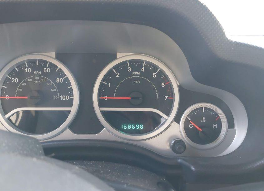 Photo 7 of 2010 Jeep Wrangler UNLIMITED SAHARA (VIN 1J4BA5H1XAL231806)