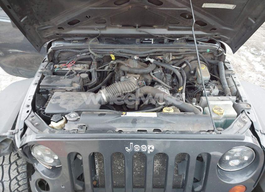 Photo 10 of 2010 Jeep Wrangler UNLIMITED SPORT (VIN 1J4BB3H16AL138279)