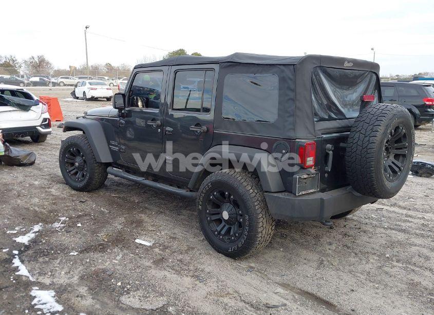Photo 3 of 2010 Jeep Wrangler UNLIMITED SPORT (VIN 1J4BB3H16AL138279)
