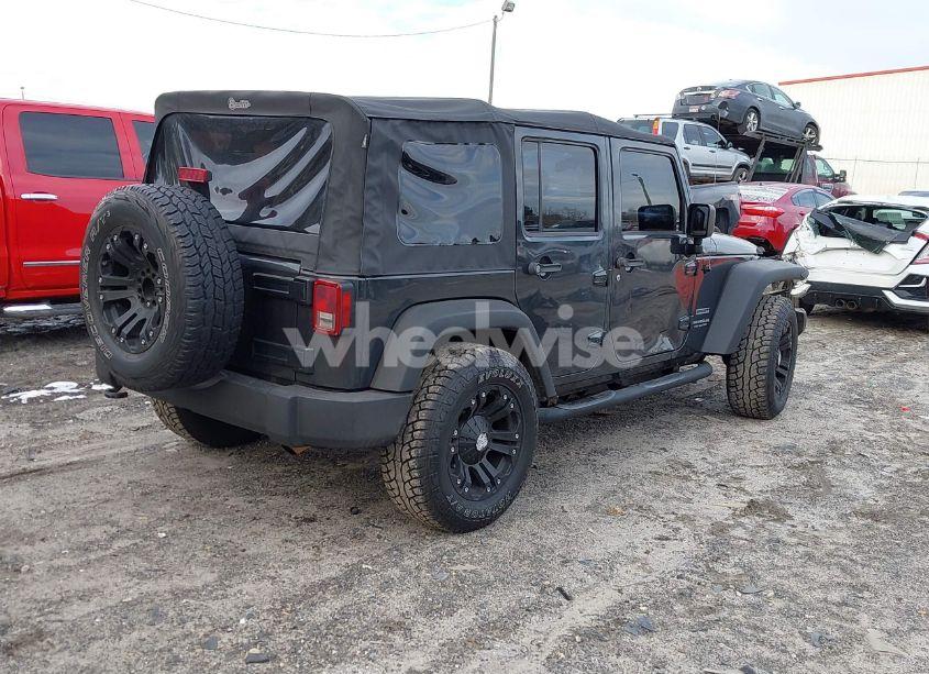 Photo 4 of 2010 Jeep Wrangler UNLIMITED SPORT (VIN 1J4BB3H16AL138279)