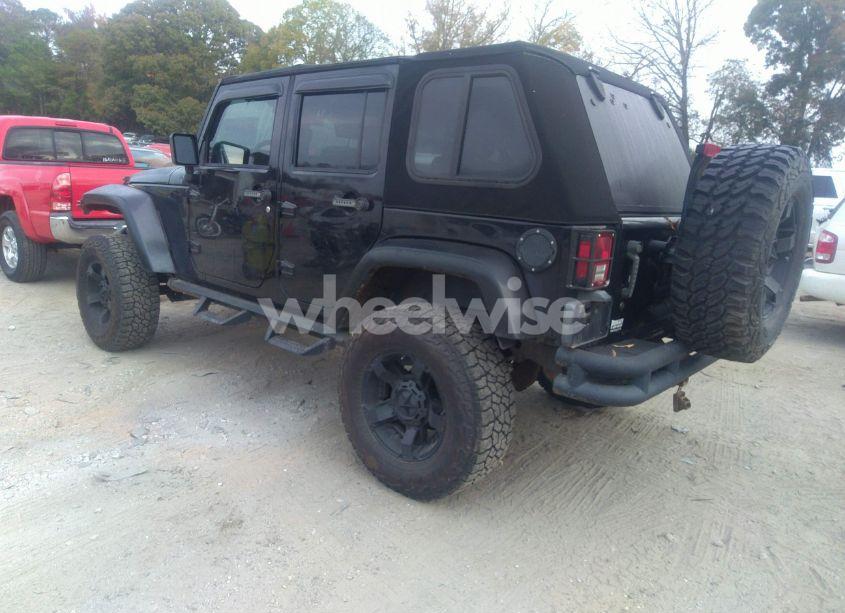 Photo 3 of 2010 Jeep Wrangler UNLIMITED SPORT (VIN 1J4BB3H18AL116297)
