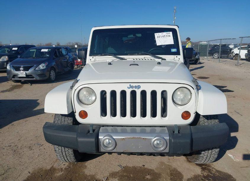 Photo 12 of 2010 Jeep Wrangler UNLIMITED SAHARA (VIN 1J4BB5H11AL216365)