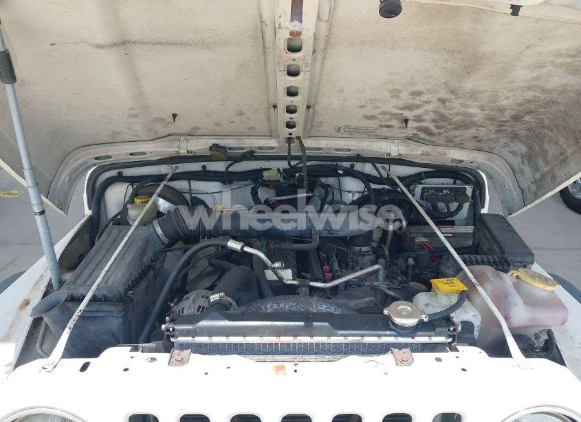 Photo 10 of 2004 Jeep Wrangler SPORT RHD (VIN 1J4F449S14P717668)