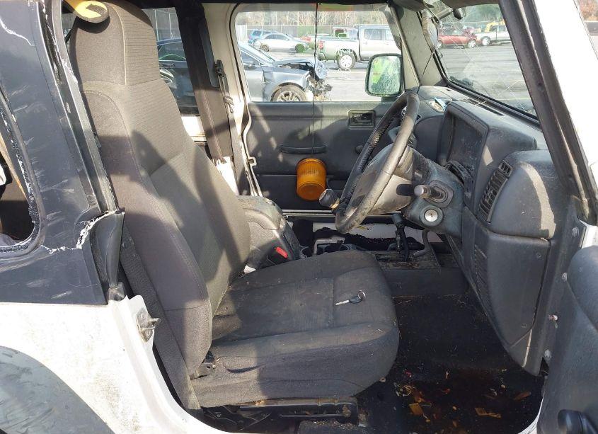 Photo 5 of 2006 Jeep Wrangler SPORT RHD (VIN 1J4F449S96P785798)