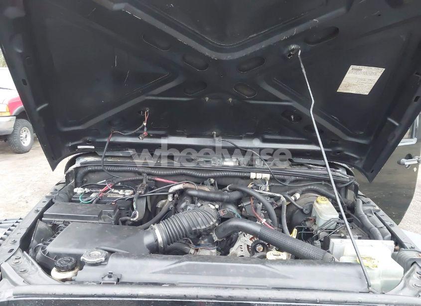 Photo 10 of 2007 Jeep Wrangler X (VIN 1J4FA24107L135388)