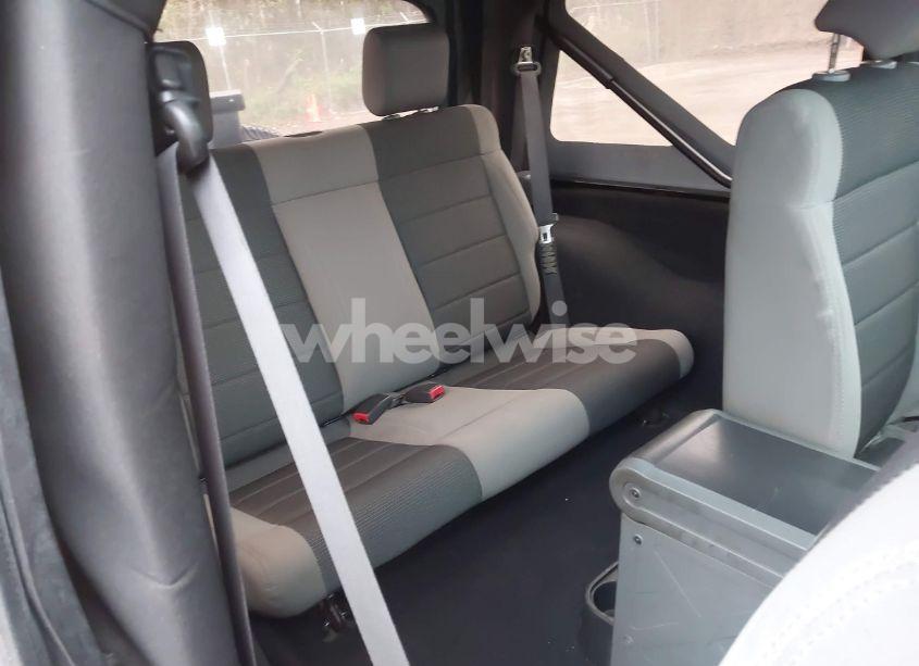 Photo 8 of 2007 Jeep Wrangler X (VIN 1J4FA24107L135388)