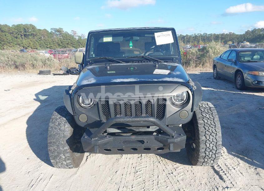 Photo 12 of 2008 Jeep Wrangler X (VIN 1J4FA24108L550390)