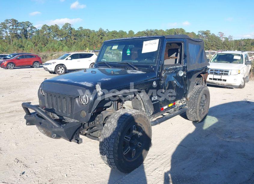 Photo 2 of 2008 Jeep Wrangler X (VIN 1J4FA24108L550390)