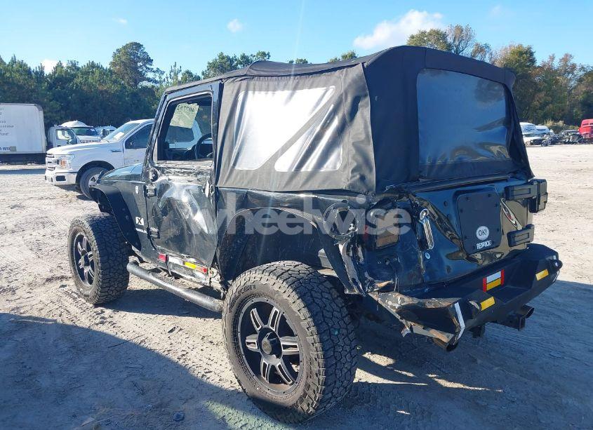 Photo 3 of 2008 Jeep Wrangler X (VIN 1J4FA24108L550390)