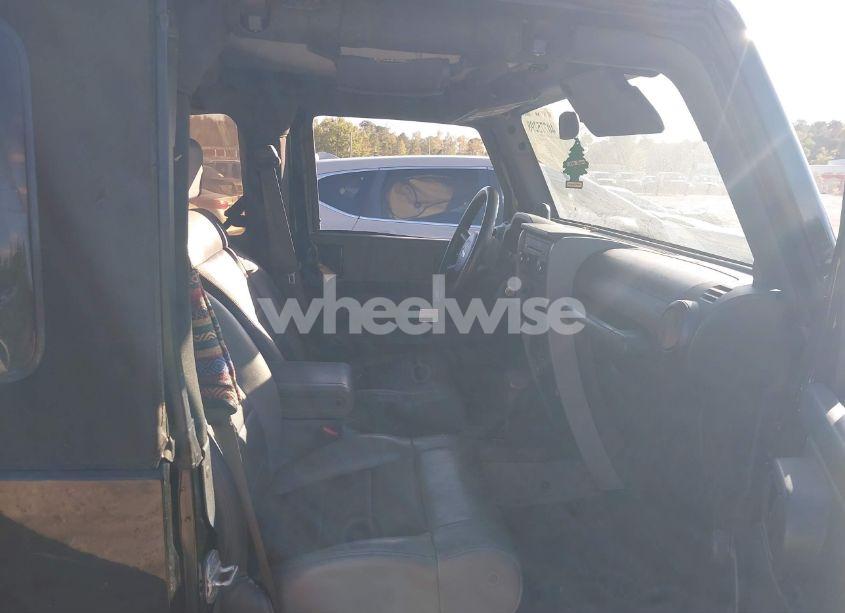 Photo 5 of 2008 Jeep Wrangler X (VIN 1J4FA24108L550390)