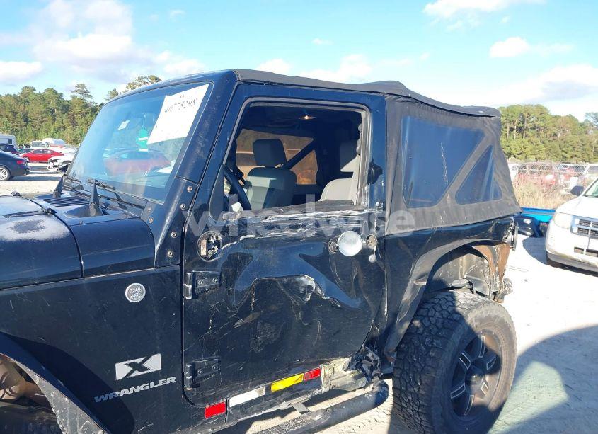 Photo 6 of 2008 Jeep Wrangler X (VIN 1J4FA24108L550390)