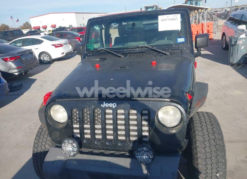 Photo 13 of 2009 Jeep Wrangler X (VIN 1J4FA24109L765057)