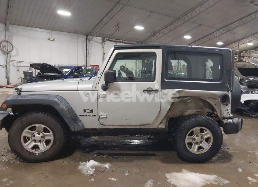 Photo 14 of 2007 Jeep Wrangler X (VIN 1J4FA24117L135531)