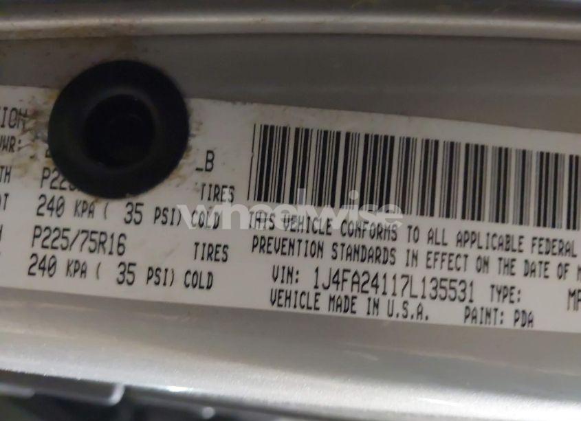 Photo 9 of 2007 Jeep Wrangler X (VIN 1J4FA24117L135531)