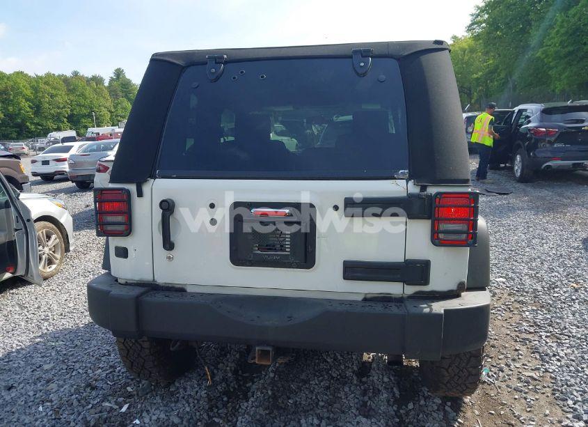 Photo 16 of 2009 Jeep Wrangler X (VIN 1J4FA24119L727658)