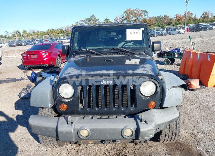 Photo 12 of 2009 Jeep Wrangler X (VIN 1J4FA24119L756514)