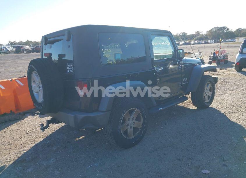 Photo 4 of 2009 Jeep Wrangler X (VIN 1J4FA24119L756514)