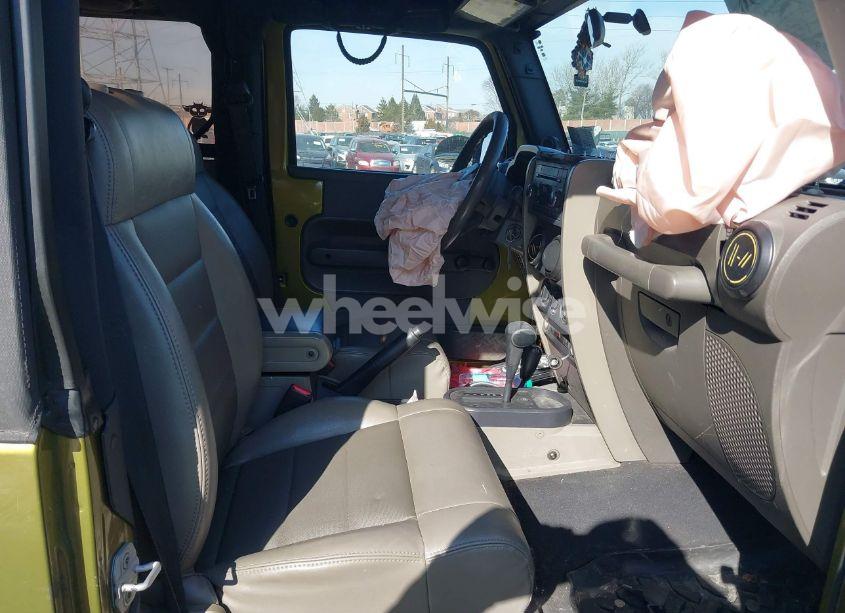 Photo 5 of 2008 Jeep Wrangler X (VIN 1J4FA24128L559687)