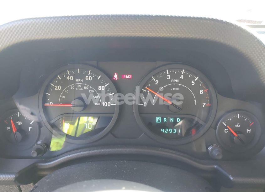 Photo 7 of 2008 Jeep Wrangler X (VIN 1J4FA24128L615823)