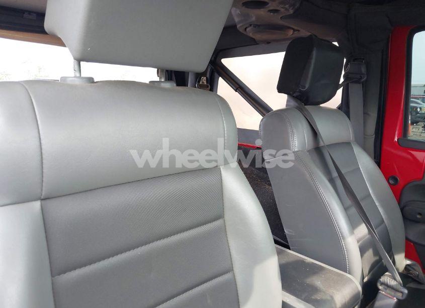 Photo 8 of 2009 Jeep Wrangler X (VIN 1J4FA24129L716085)