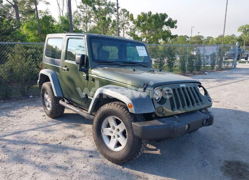 2009 Jeep Wrangler X (VIN 1J4FA24129L749961) main photo