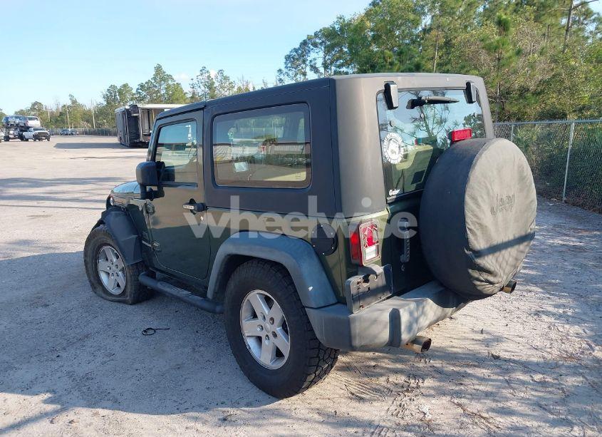 Photo 3 of 2009 Jeep Wrangler X (VIN 1J4FA24129L749961)