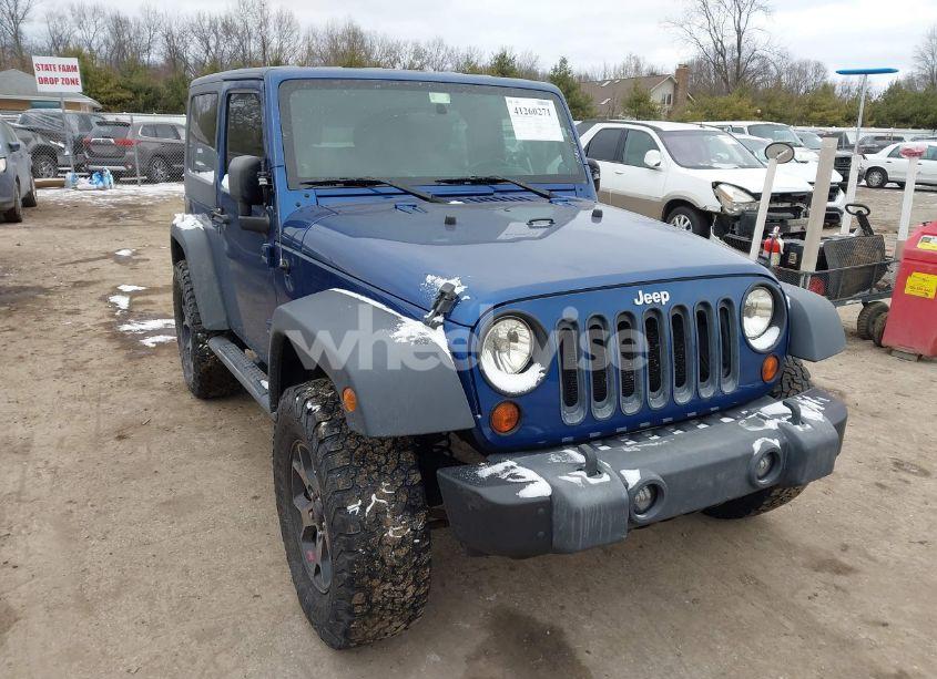 2009 Jeep Wrangler X (VIN 1J4FA24129L765352) main photo