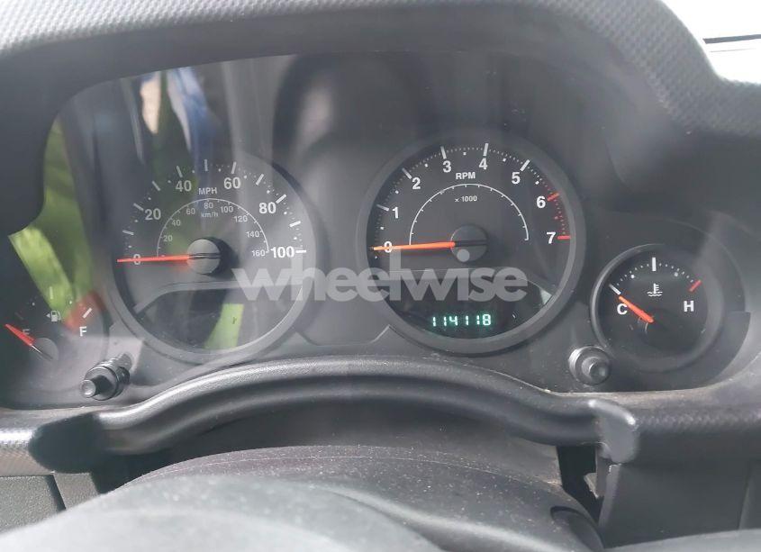 Photo 7 of 2009 Jeep Wrangler X (VIN 1J4FA24129L765352)