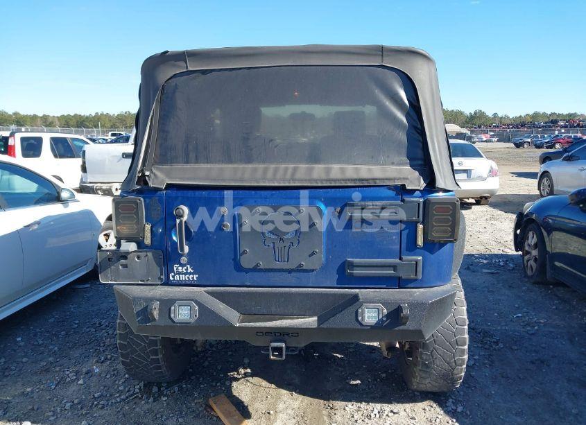 Photo 16 of 2009 Jeep Wrangler X (VIN 1J4FA24139L713244)