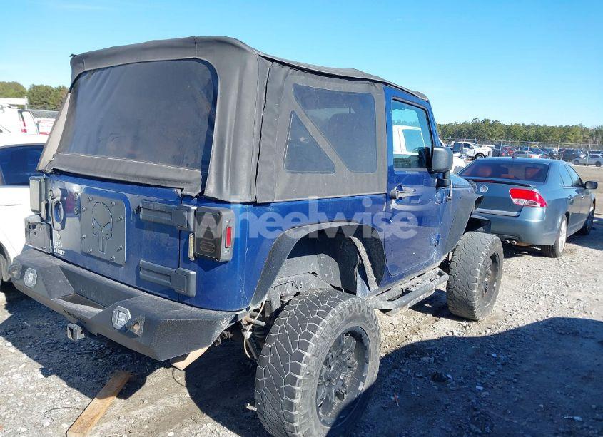 Photo 4 of 2009 Jeep Wrangler X (VIN 1J4FA24139L713244)