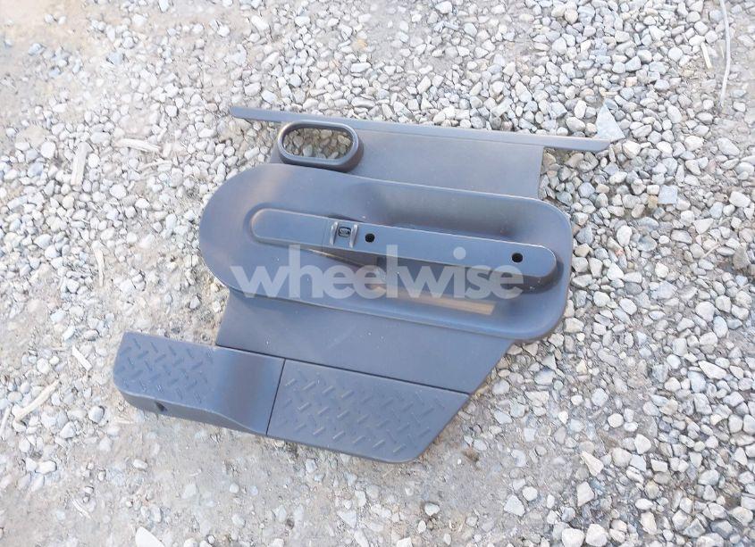 Photo 12 of 2007 Jeep Wrangler X (VIN 1J4FA24147L178616)