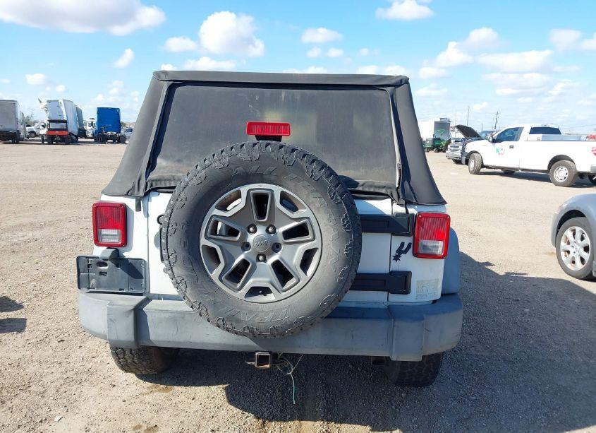 Photo 16 of 2009 Jeep Wrangler X (VIN 1J4FA24149L702821)