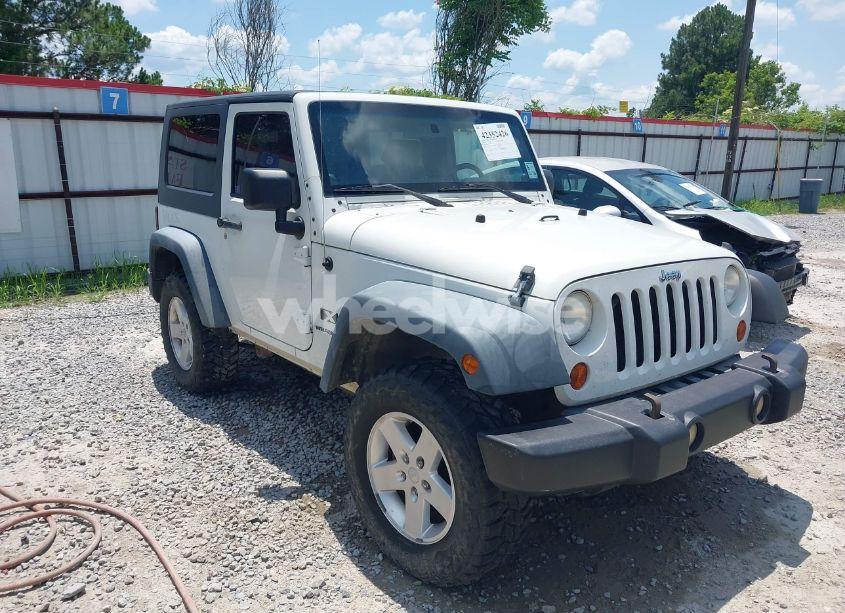 2009 Jeep Wrangler X (VIN 1J4FA24149L781794) main photo
